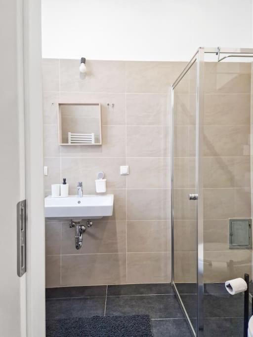 Am Tabor Apartment Wien Ngoại thất bức ảnh